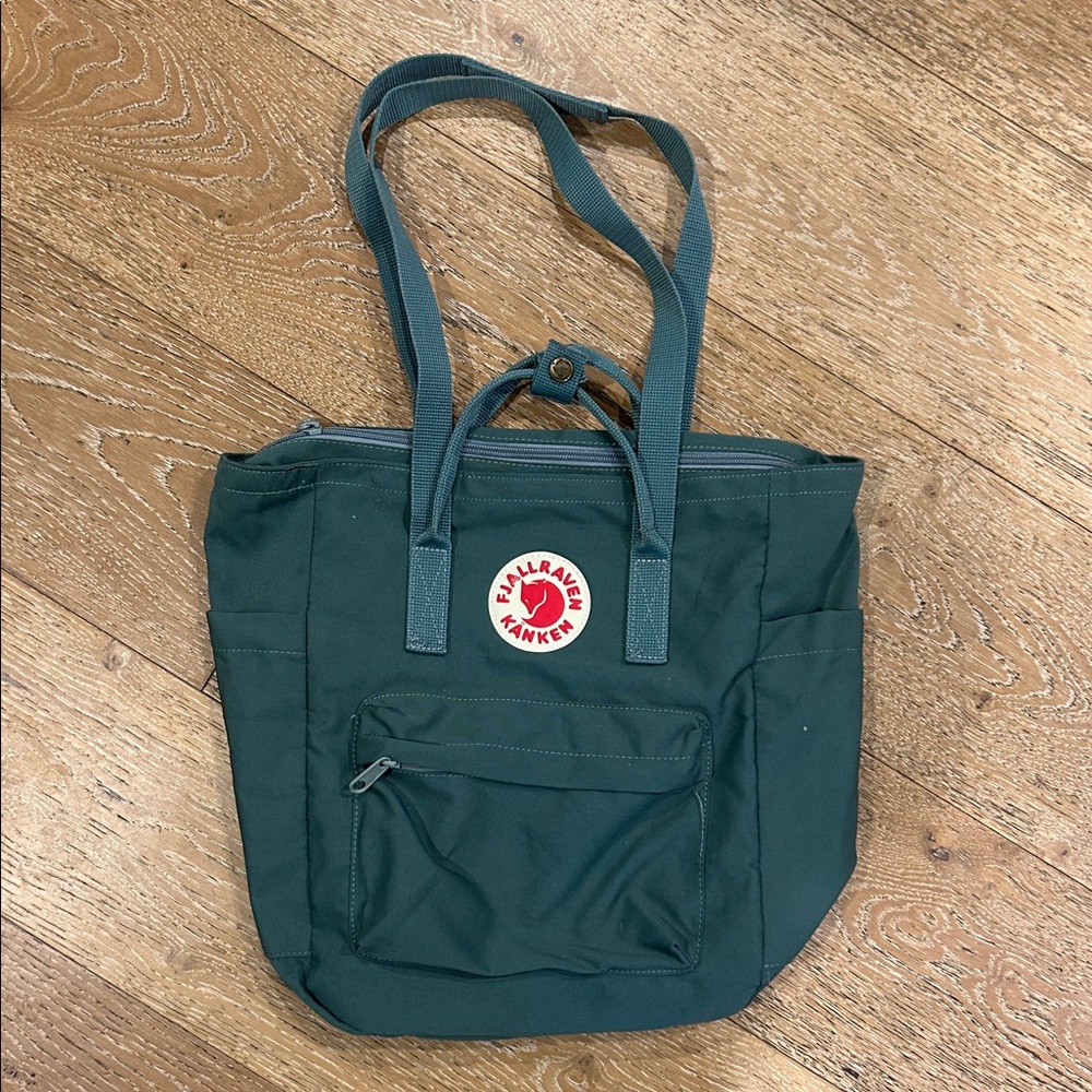 Fjallraven Kanken Forest Green Tote
